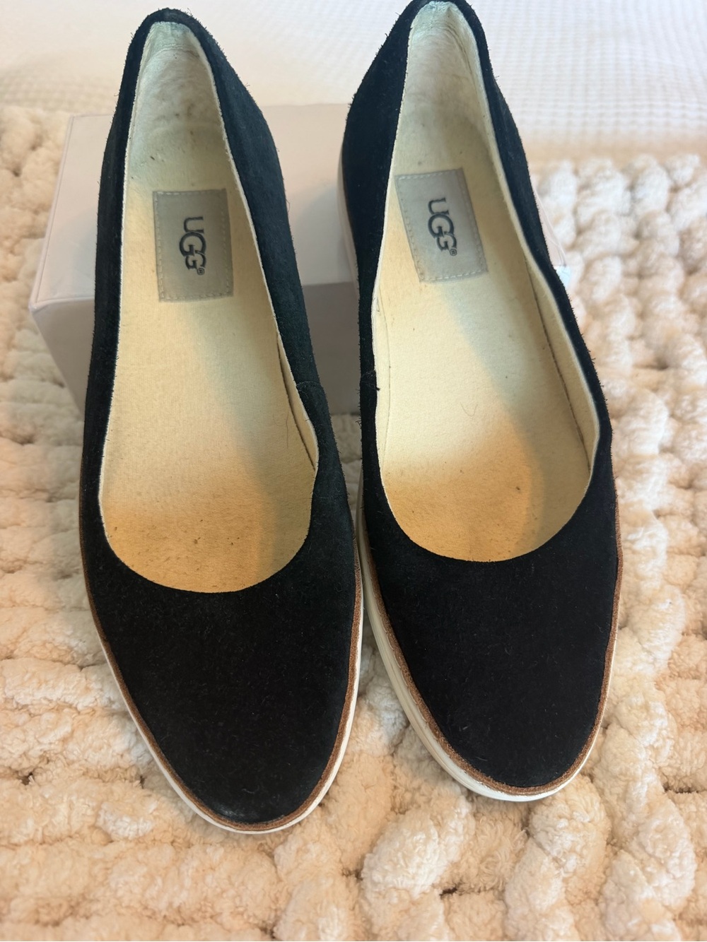 UGG Women's Black Suede Round-Toe Ballet Flats